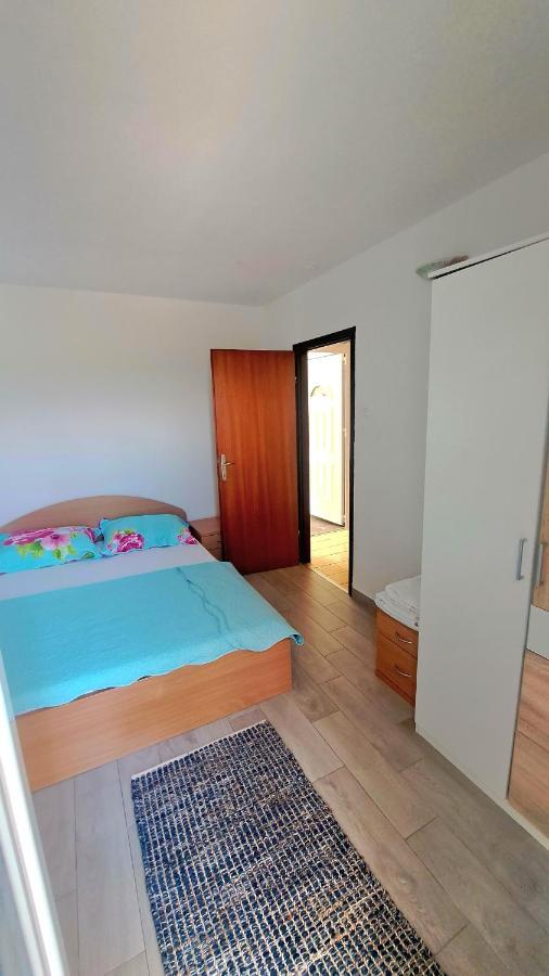 Apartment Gajac C72 Novaglia Esterno foto